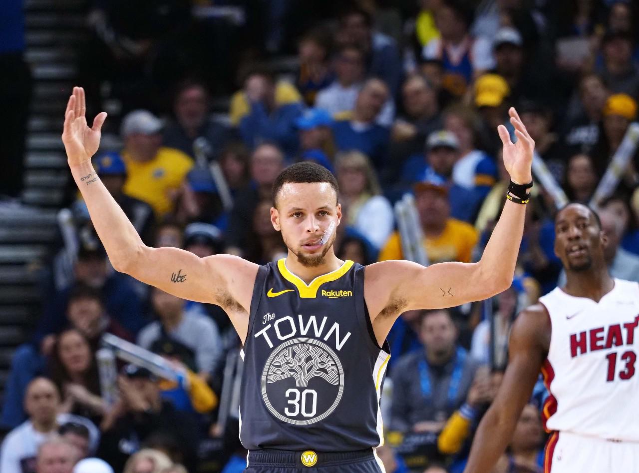 大胜马刺 大胜马刺