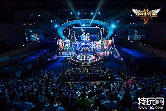 彰显个人价 彰显个人价