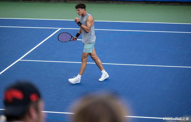 的时尚潮流 的时尚潮流