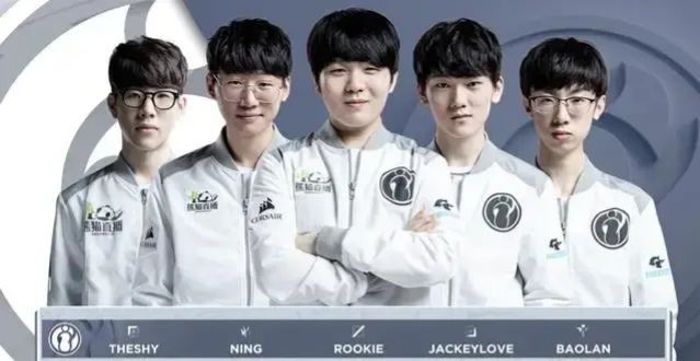 作为中场的 作为中场的